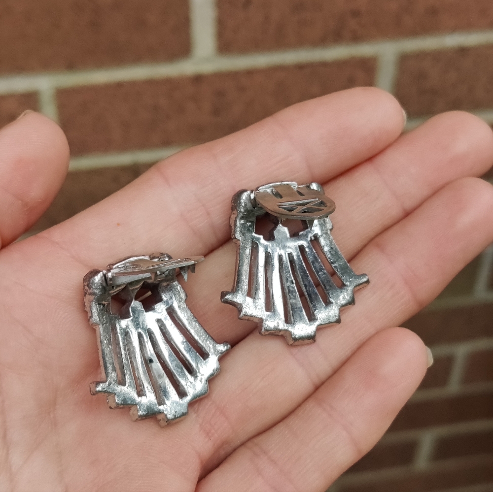 Hollywood 40s Glamour! Two Vintage Silver Crystal Dress Clips - Picture 8 of 12